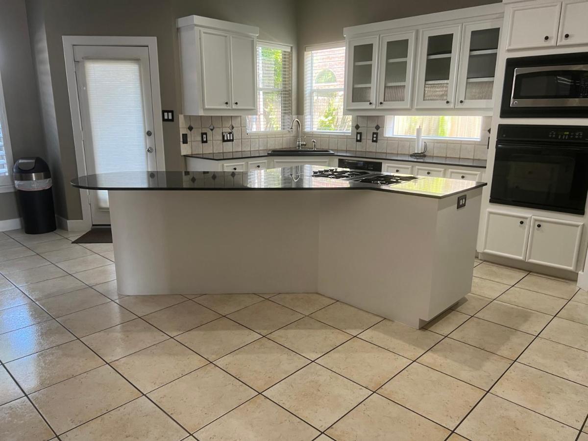 Wanderlust Villa Near Galleria Mall Houston Exteriör bild