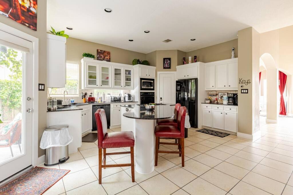 Wanderlust Villa Near Galleria Mall Houston Exteriör bild